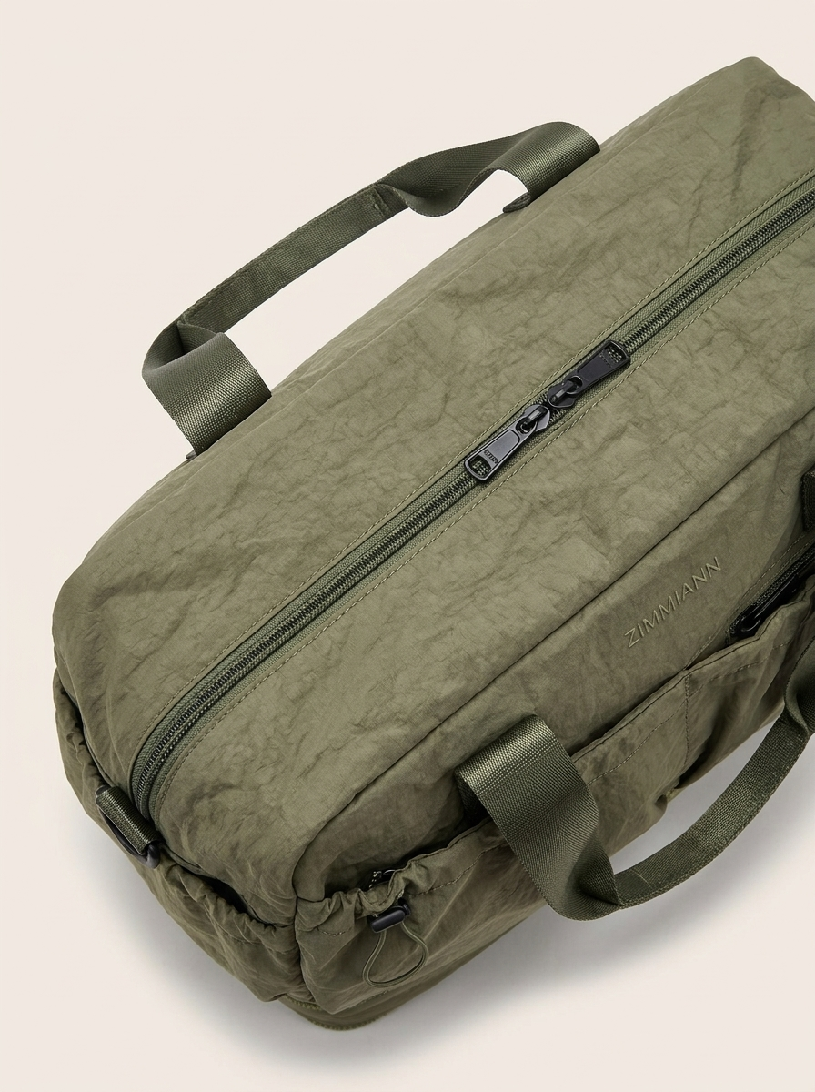 Expandable Travel & Gym Holdall - Lightweight Weekend Duffel, Dry/Wet, 36-55L