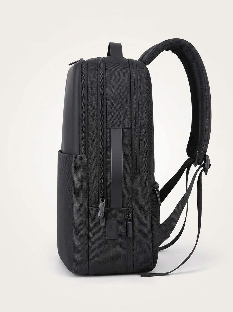Generous 36-55L capacity carrying files through to an overnight change