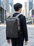 VOLTARA anti-theft business backpack in use