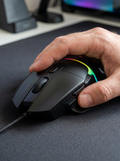 Tri-mode wireless gaming mouse switching between 2.4G, Bluetooth and wired use